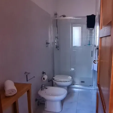 Stella Marina Вилласимиус